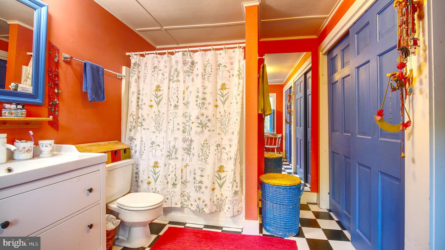 7416 Ferry Road New Hope, PA 18938 - Photo 10 of 33 a bathroom with a sink toilet and shower