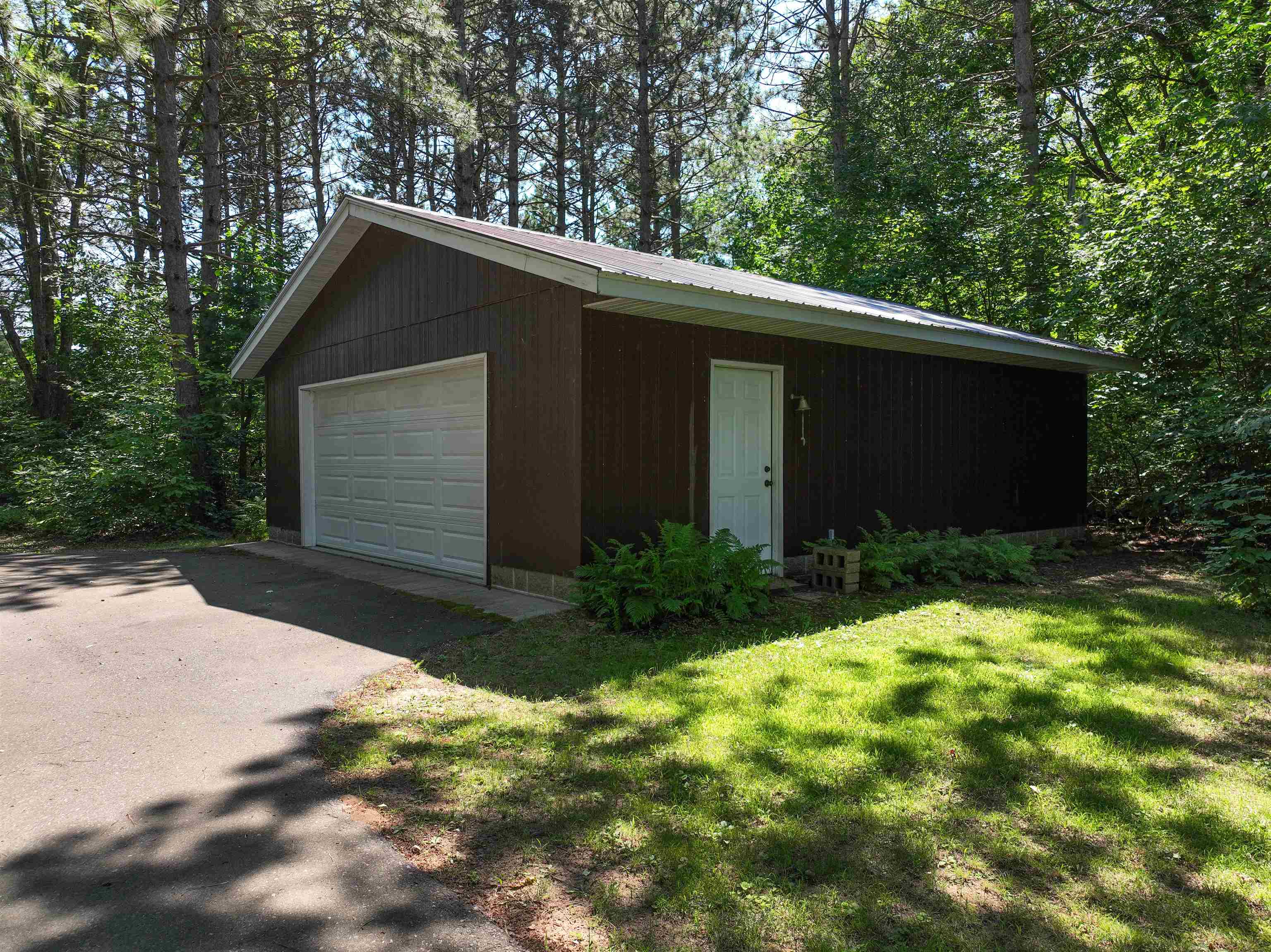 13042 West Anderson Road Hayward, WI 54843 - Photo 38 of 56 Gallery Image 38