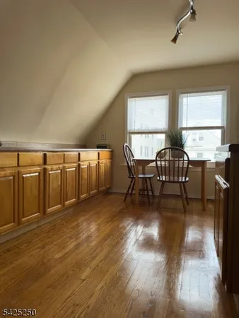 $1,500 | 75 Elm Street, Unit 3, Kearny, NJ 07032