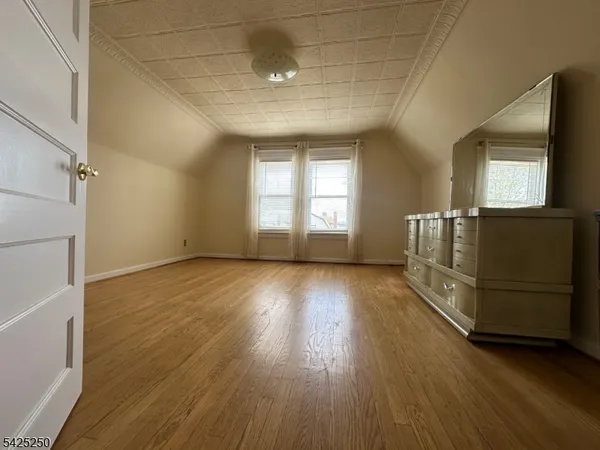 $1,500 | 75 Elm Street, Unit 3, Kearny, NJ 07032