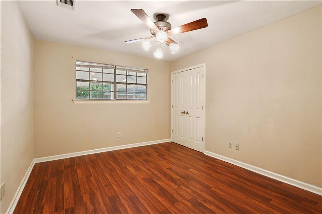 211 Somerset Road Laplace, LA 70068 - Photo 12 of 18 Gallery Image 12