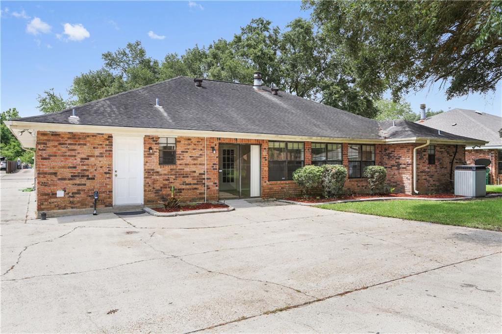 211 Somerset Road Laplace, LA 70068 - Photo 15 of 18 Gallery Image 15