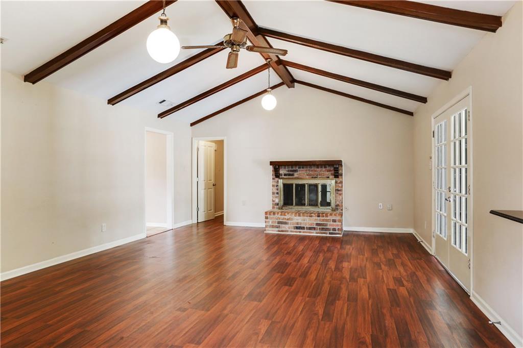 211 Somerset Road Laplace, LA 70068 - Photo 4 of 18 Gallery Image 4