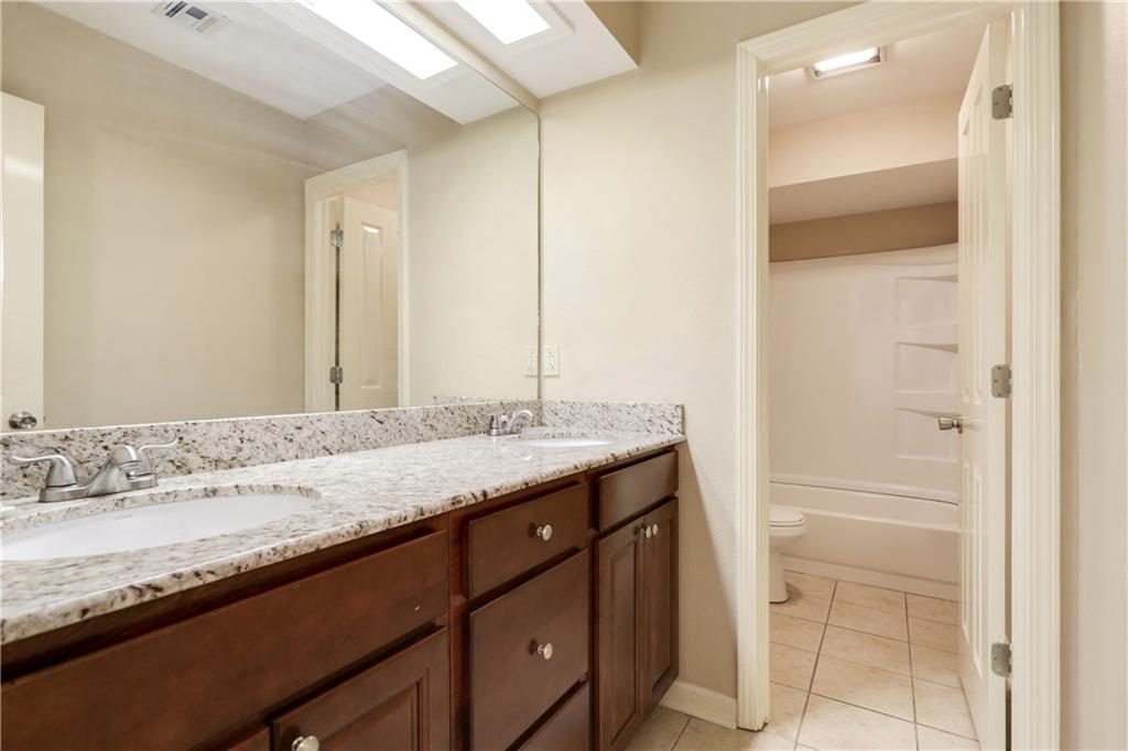 211 Somerset Road Laplace, LA 70068 - Photo 8 of 18 Gallery Image 8