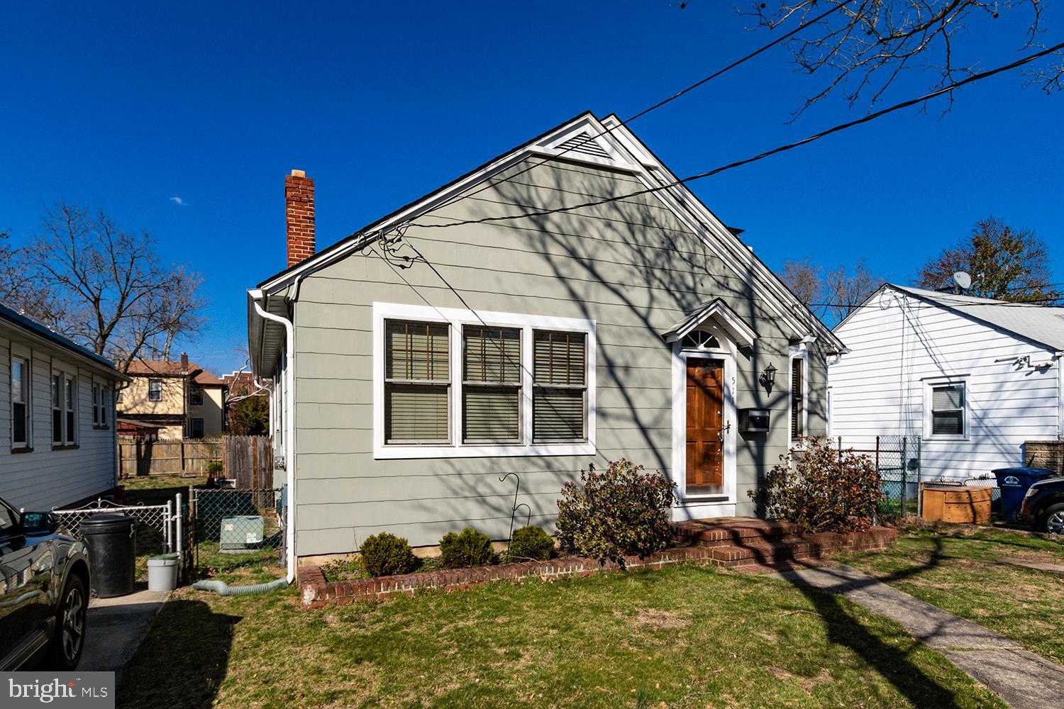 511 Weeks Avenue Riverside, NJ 08075 - Photo 3 of 24