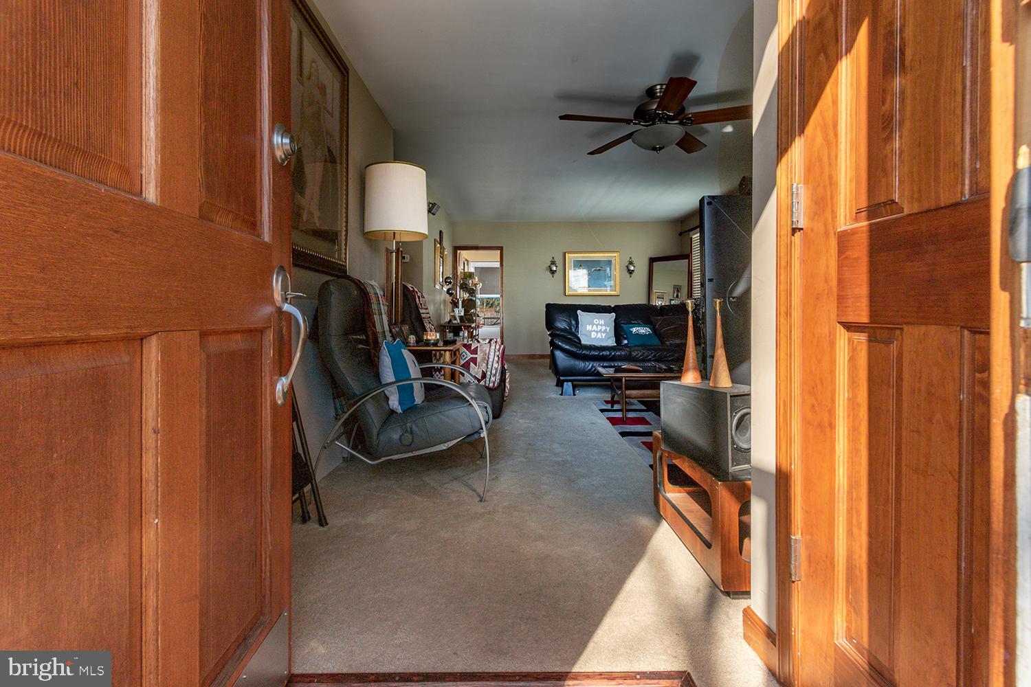 511 Weeks Avenue Riverside, NJ 08075 - Photo 6 of 24