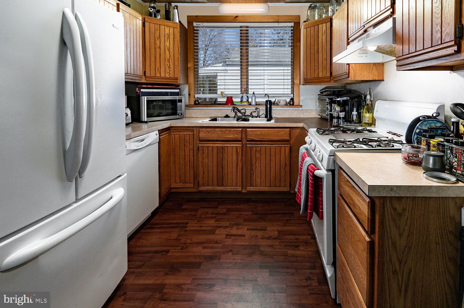511 Weeks Avenue Riverside, NJ 08075 - Photo 10 of 24