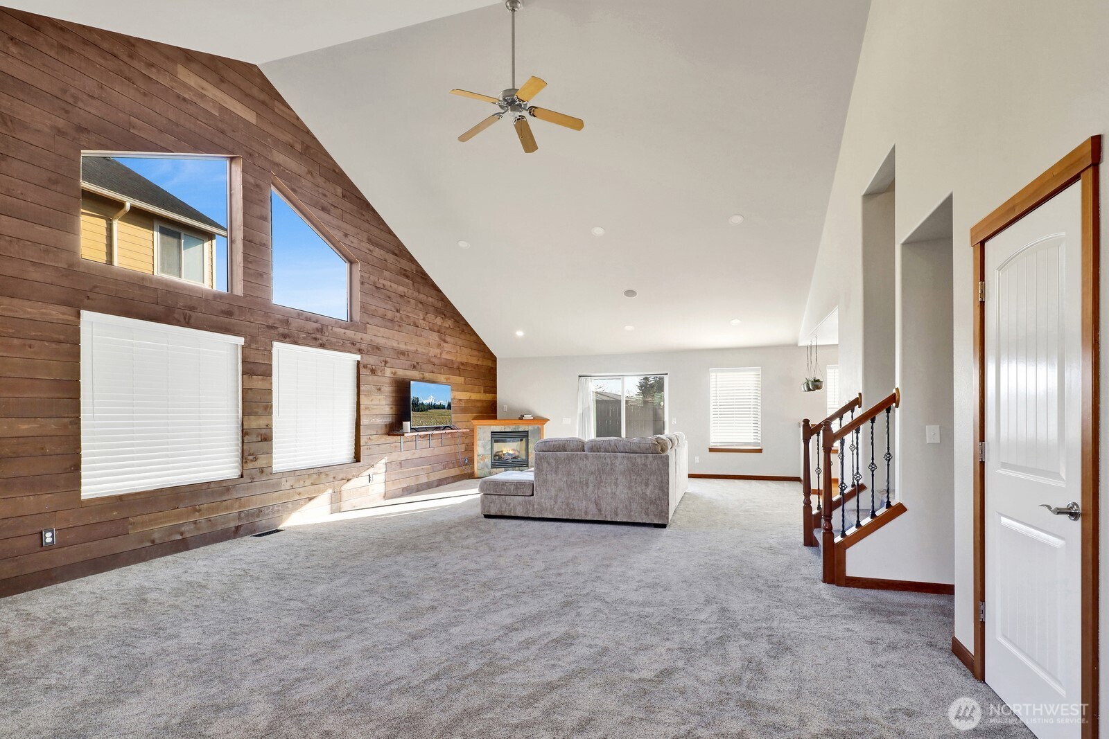 1509 Seahawk Drive Ferndale, WA 98248 - Photo 5 of 40