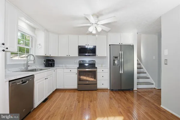 $640,000 | 7625 Sheffield Green Way, Lorton, VA 22079