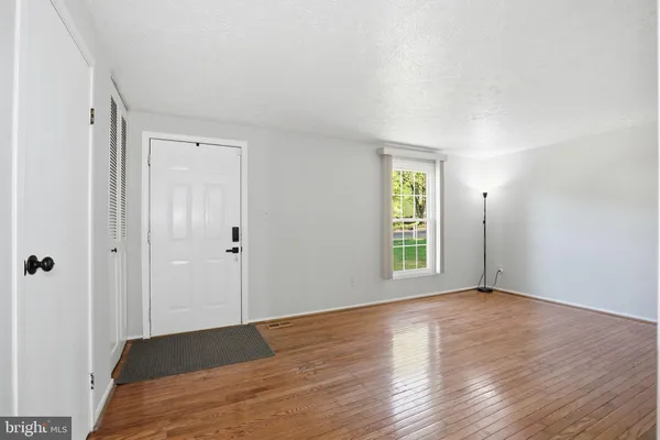 $640,000 | 7625 Sheffield Green Way, Lorton, VA 22079