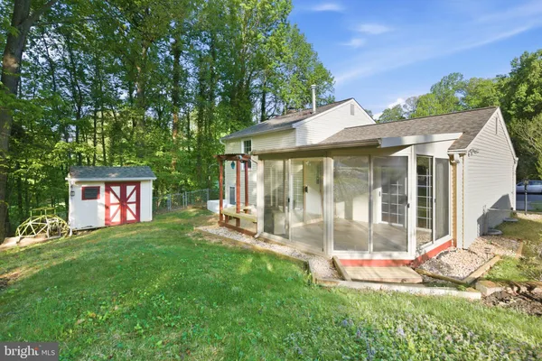 $640,000 | 7625 Sheffield Green Way, Lorton, VA 22079