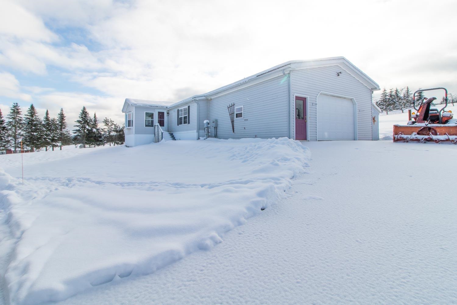 895 Leblanc Road Barton, VT 05822 - Photo 25 of 37