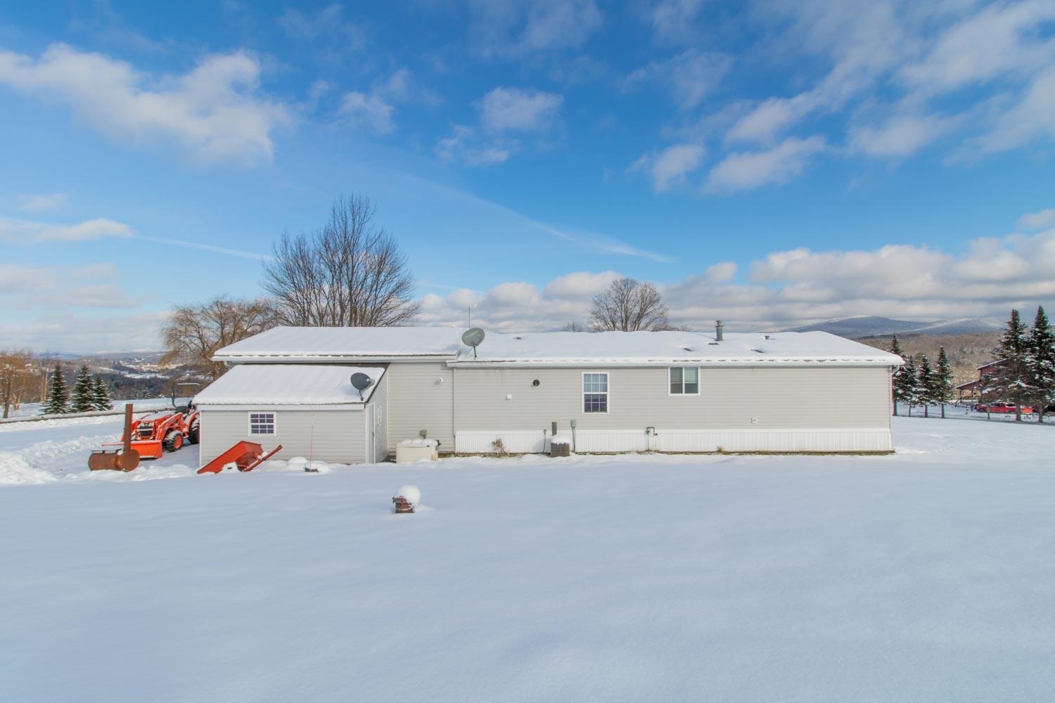 895 Leblanc Road Barton, VT 05822 - Photo 26 of 37