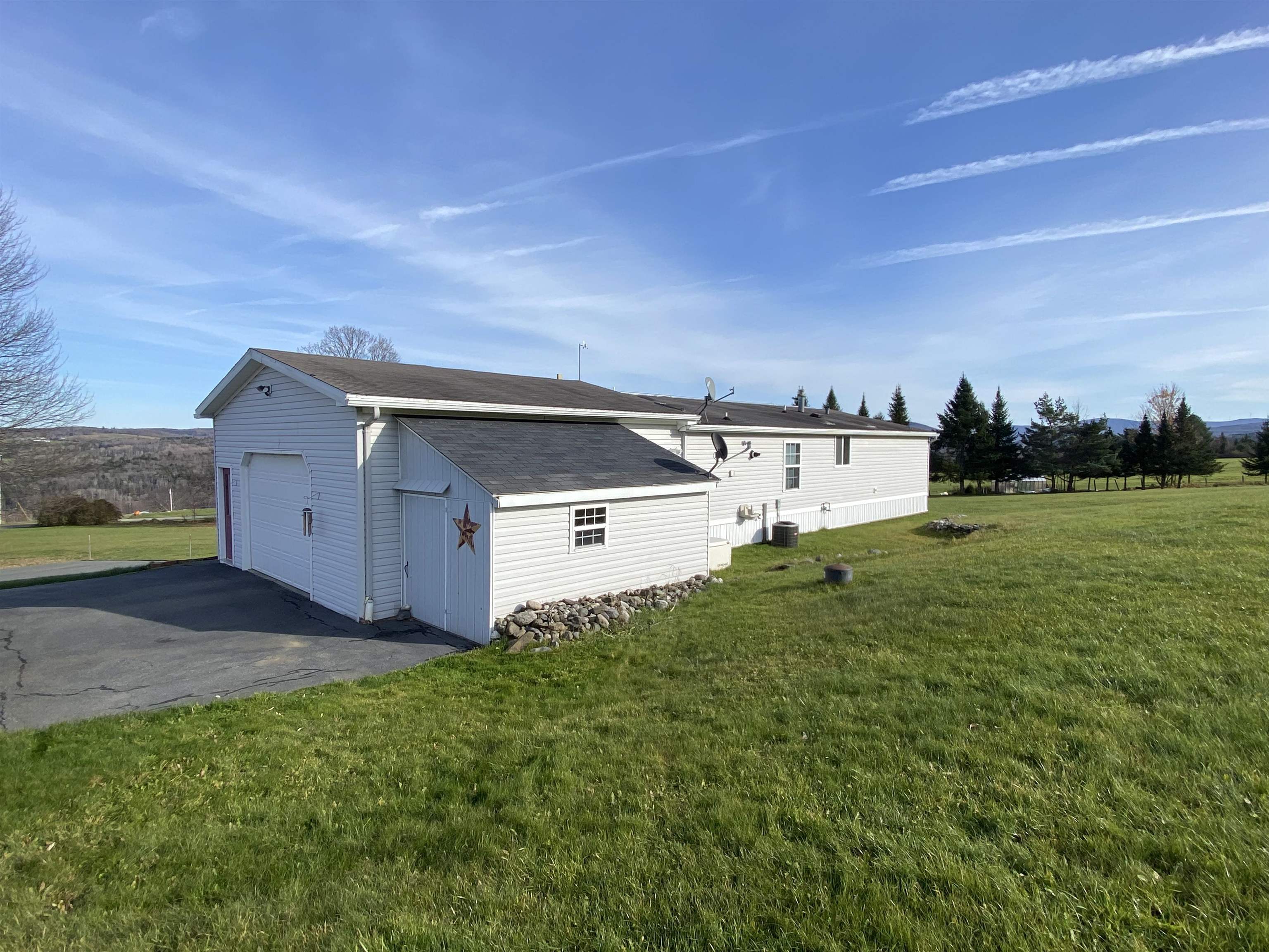 895 Leblanc Road Barton, VT 05822 - Photo 29 of 37