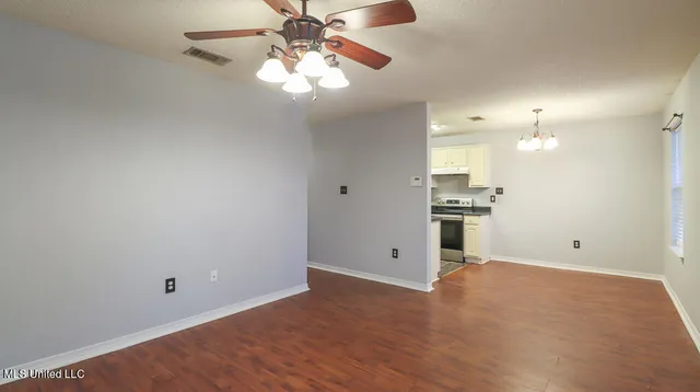 $1,375 | 13208 Warren Drive, Gulfport, MS 39503