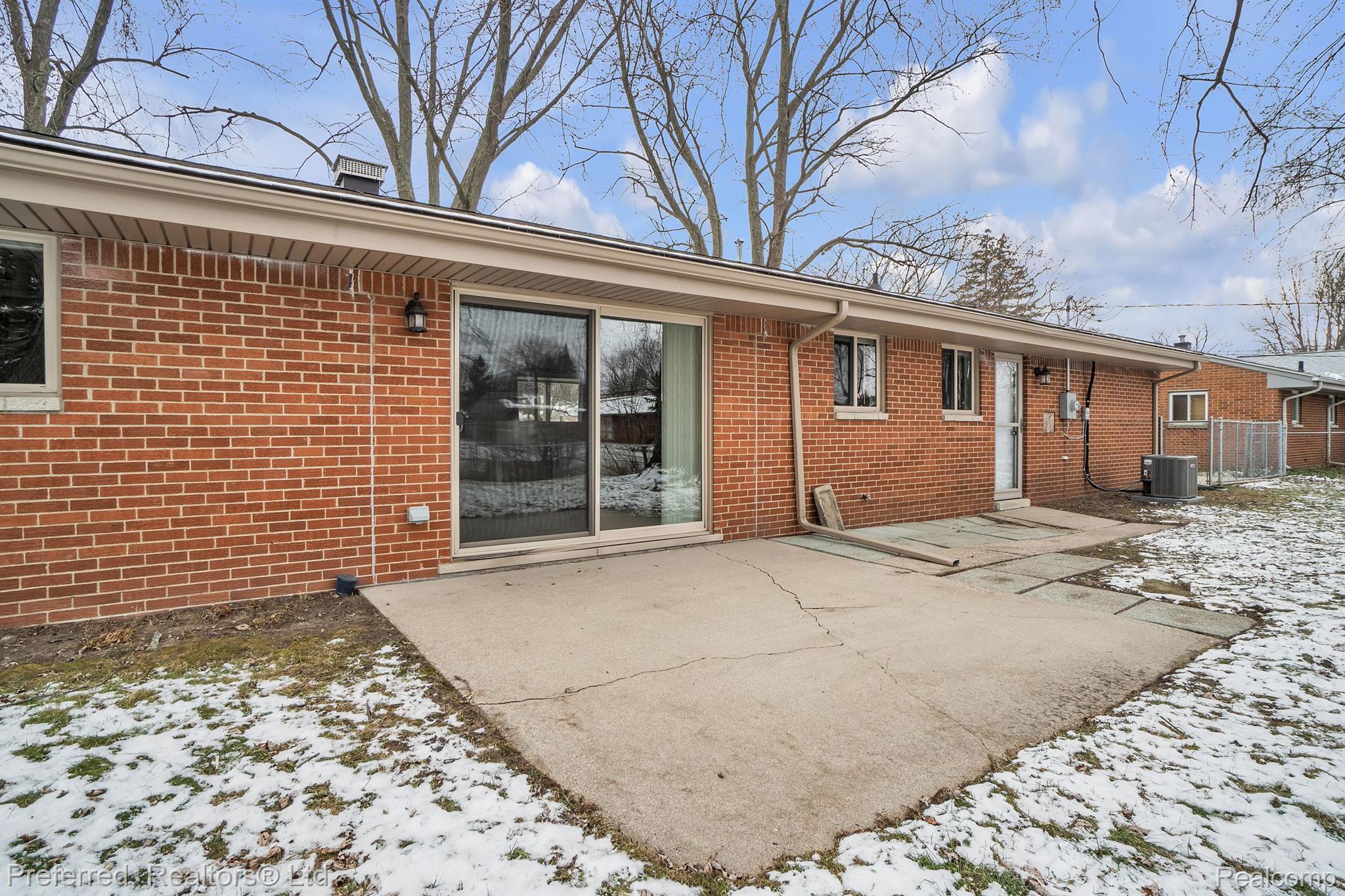 23685 Ripple Creek Novi, MI 48375 - Photo 35 of 40 Gallery Image 35