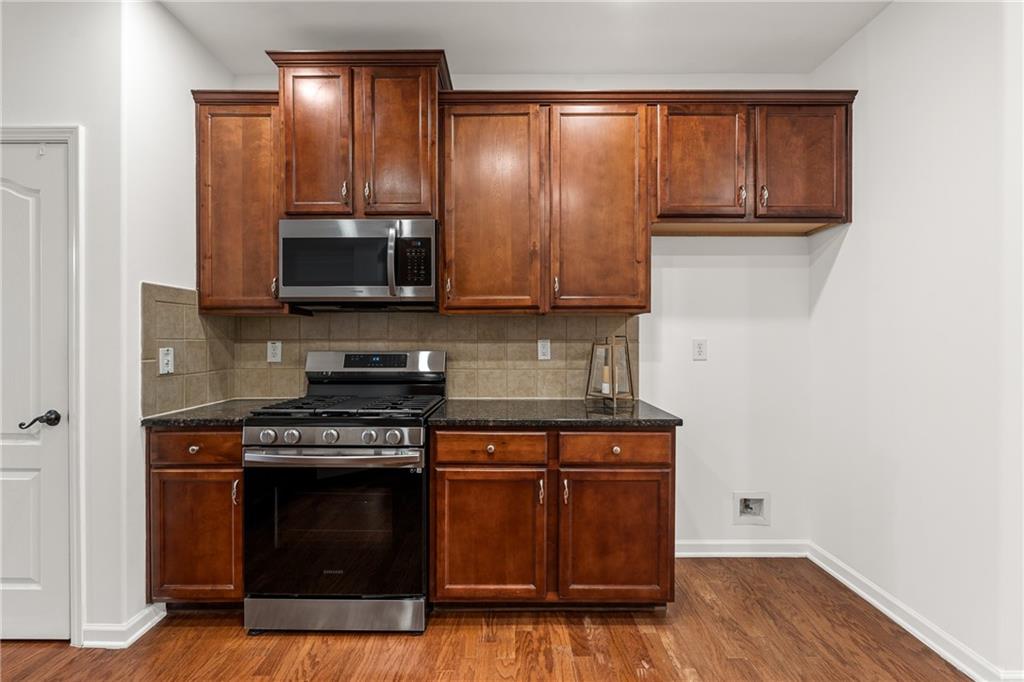 1201 Park Pass Way Suwanee, GA 30024 - Photo 14 of 55