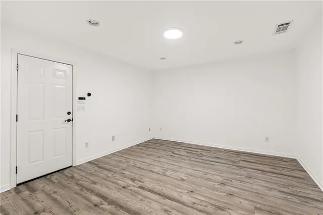 $409,900 | 1201 Park Pass Way, Suwanee, GA 30024