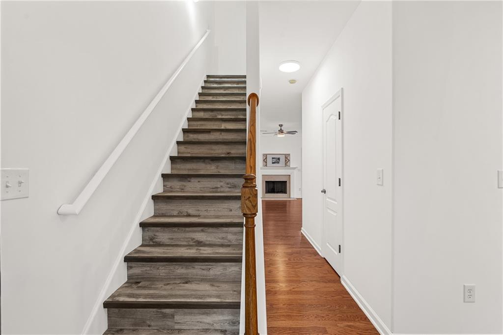 1201 Park Pass Way Suwanee, GA 30024 - Photo 6 of 55