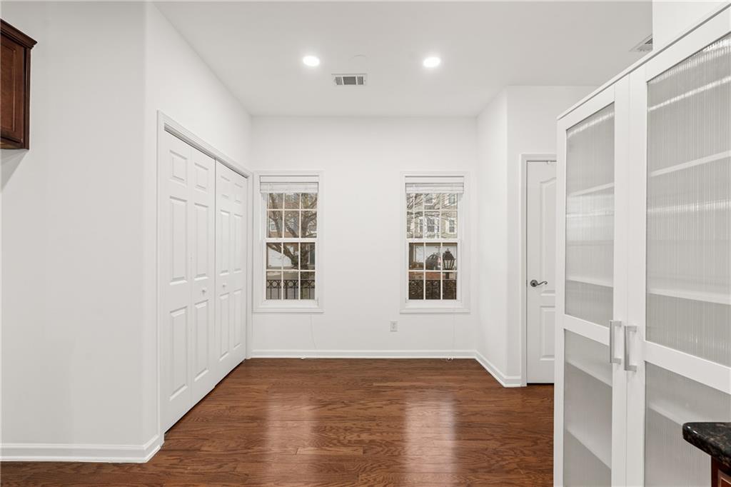 1201 Park Pass Way Suwanee, GA 30024 - Photo 9 of 55