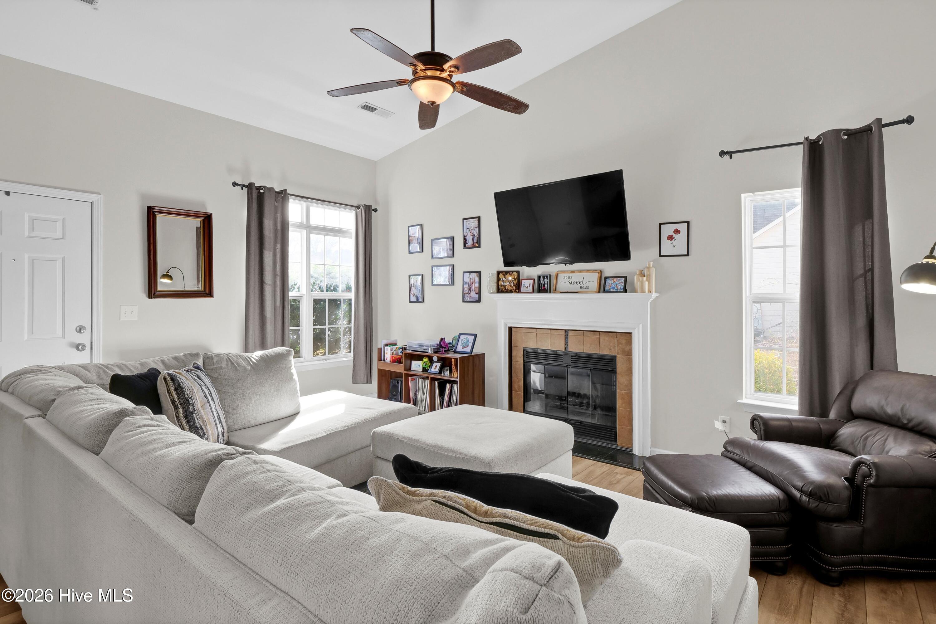 2107 White Road Wilmington, NC 28411 - Photo 5 of 27 005_p2988462_625