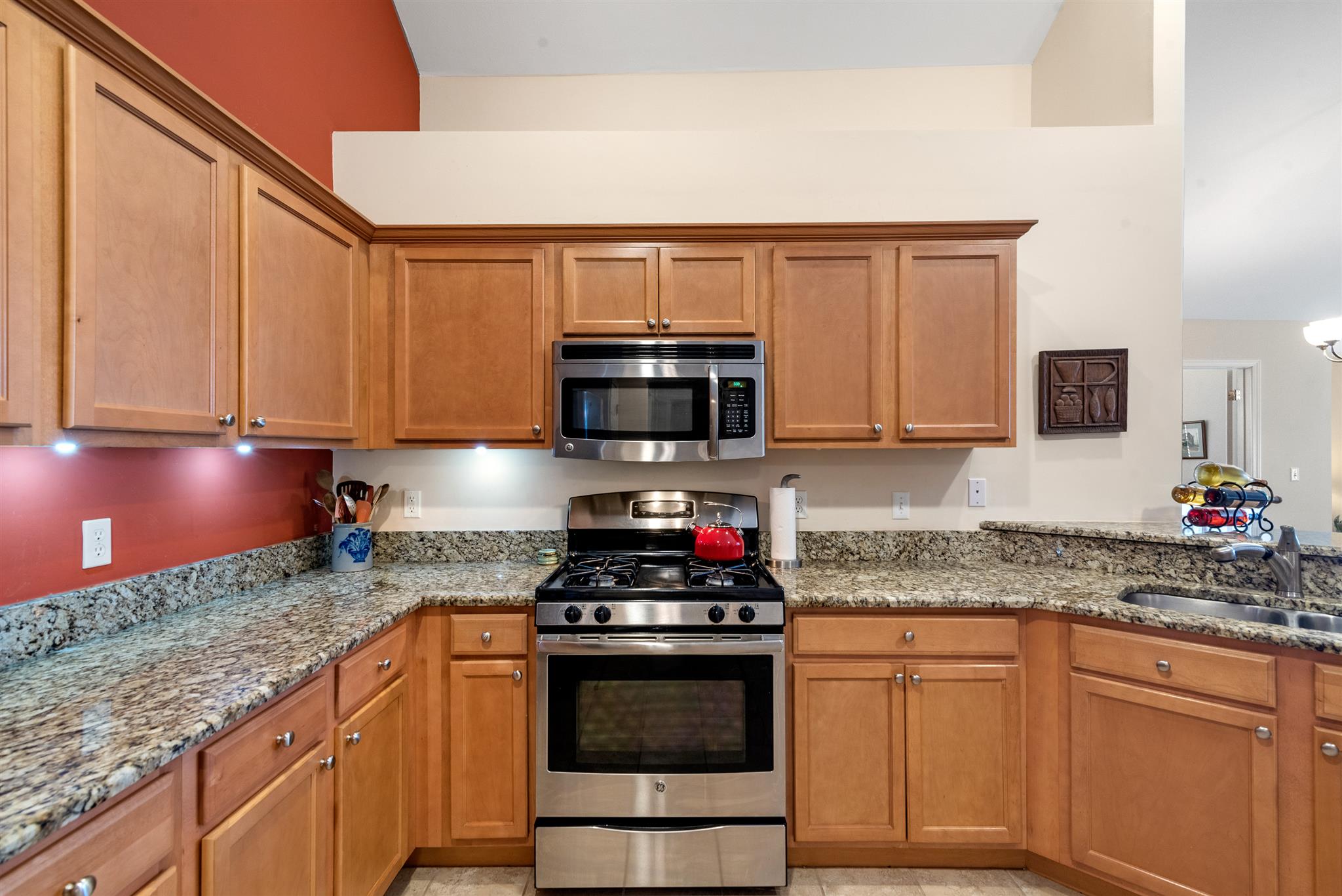 101 Holmes Avenue, Unit 101 Foley, AL 36535 - Photo 20 of 50 Kitchen