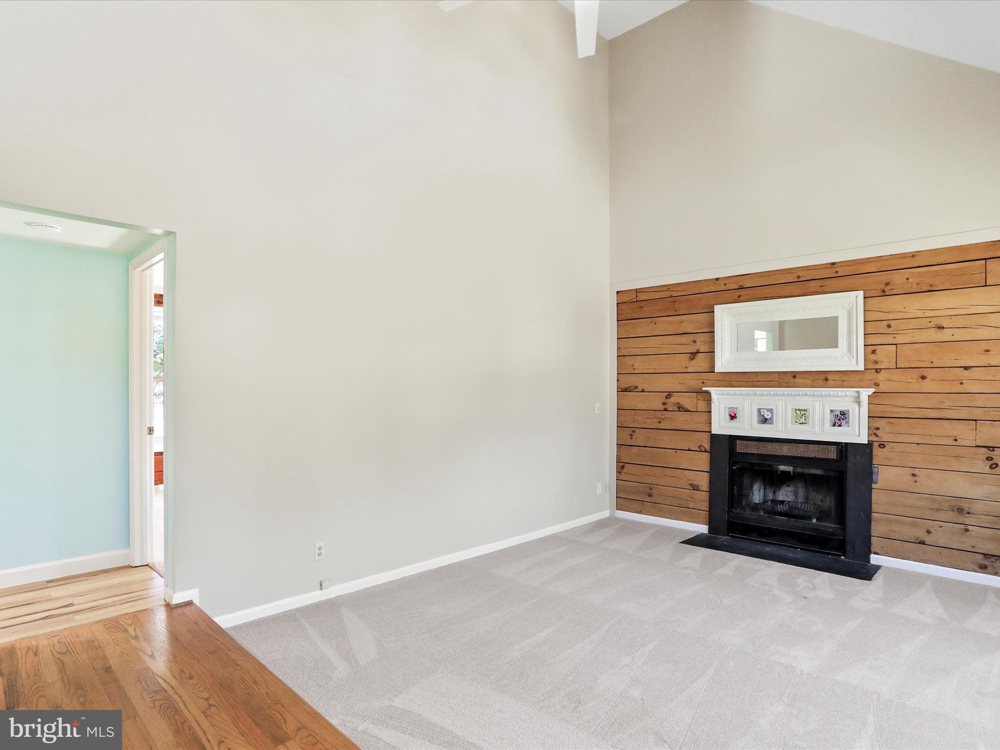 6510 Rimrock Place New Market, MD 21774 - Photo 4 of 53 Living Room