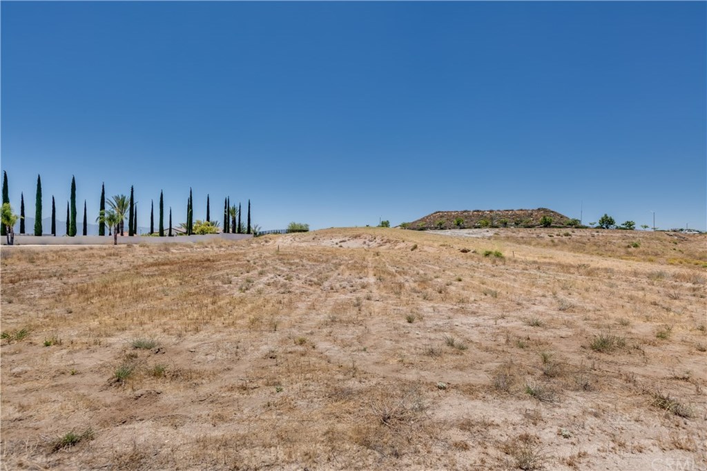 13 Spencer Riverside Ca Riverside, CA 92506 - Photo 4 of 5