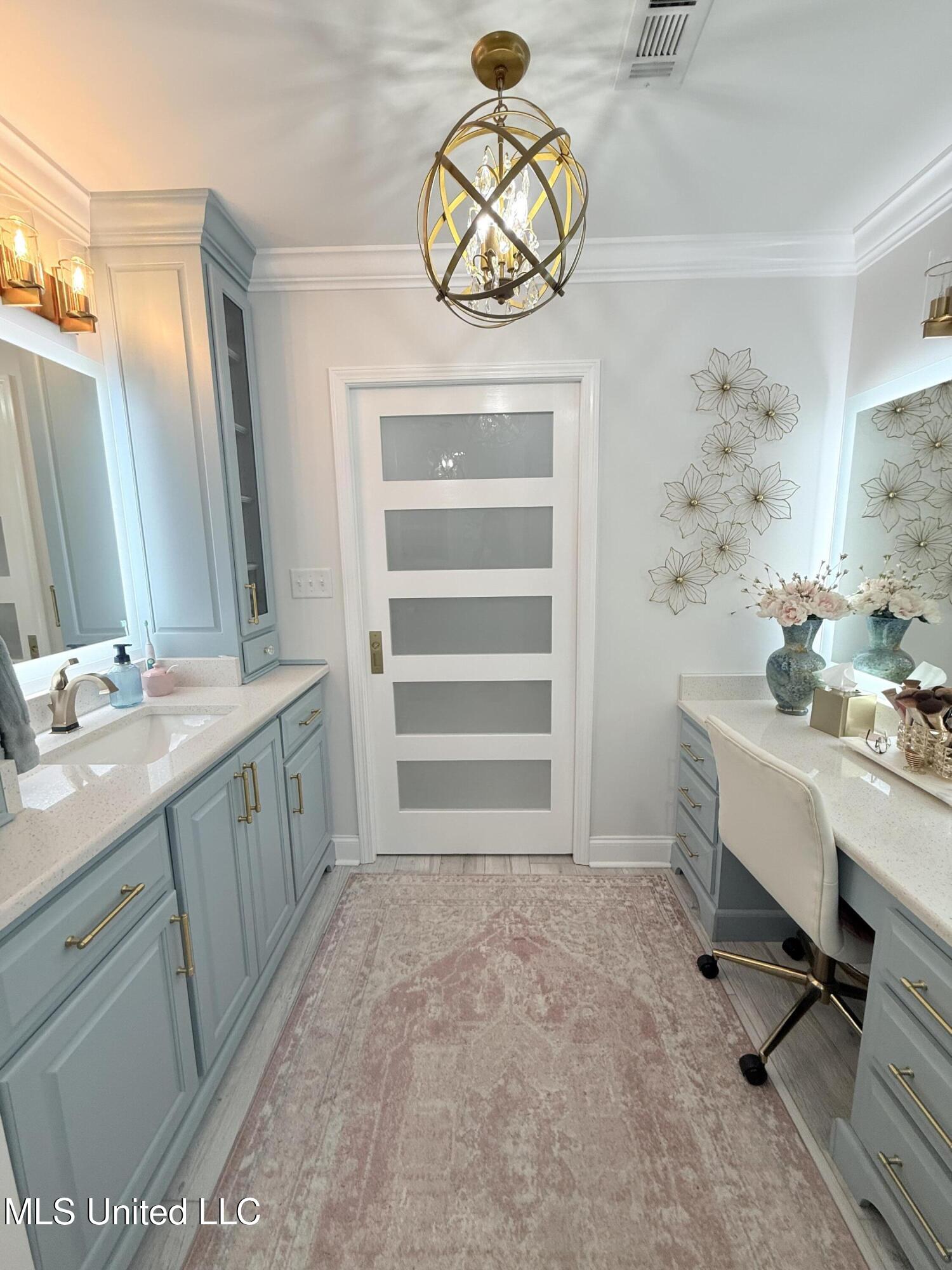 393 Lake Cherami Drive Grenada, MS 38901 - Photo 5 of 30 IMG_7713