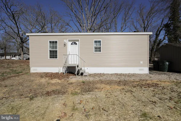 $1,200 | 312 Crystal Drive, Williamstown, NJ 08094