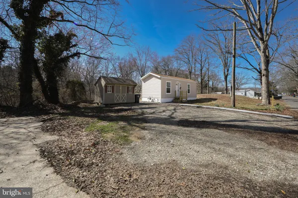 $1,200 | 312 Crystal Drive, Williamstown, NJ 08094