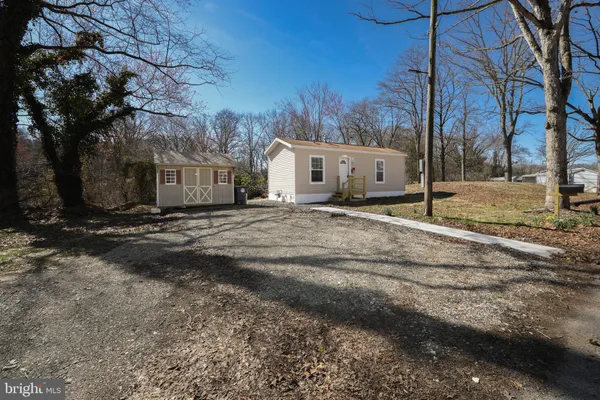 $1,200 | 312 Crystal Drive, Williamstown, NJ 08094