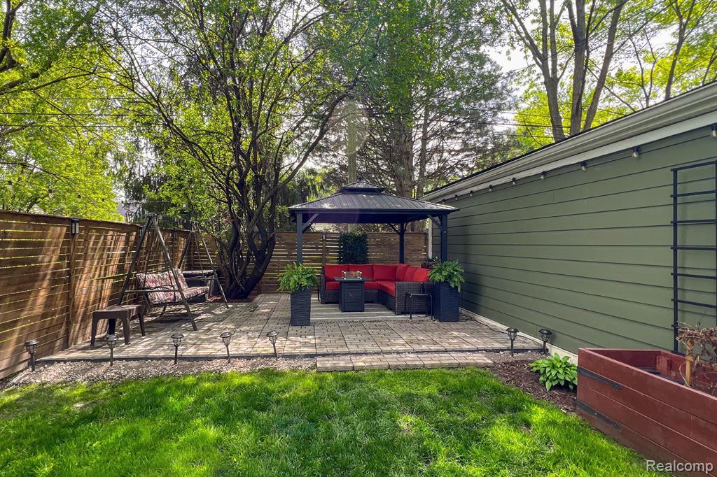 3335 Chester Road Royal Oak, MI 48073 - Photo 36 of 42