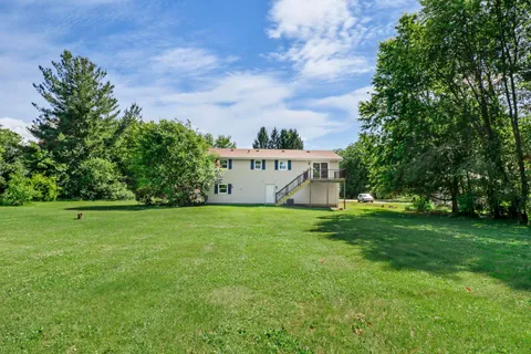$425,000 | 2660 Spring Hill Drive, Stoughton, WI 53589