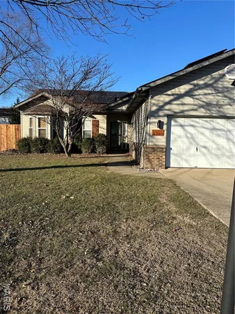 $2,600 | 1308 Terrace Green Lane, O'Fallon, IL 62269