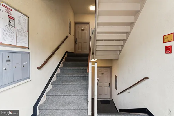 $1,850 | 12129 Chaucer Lane, Unit 12129, Woodbridge, VA 22192