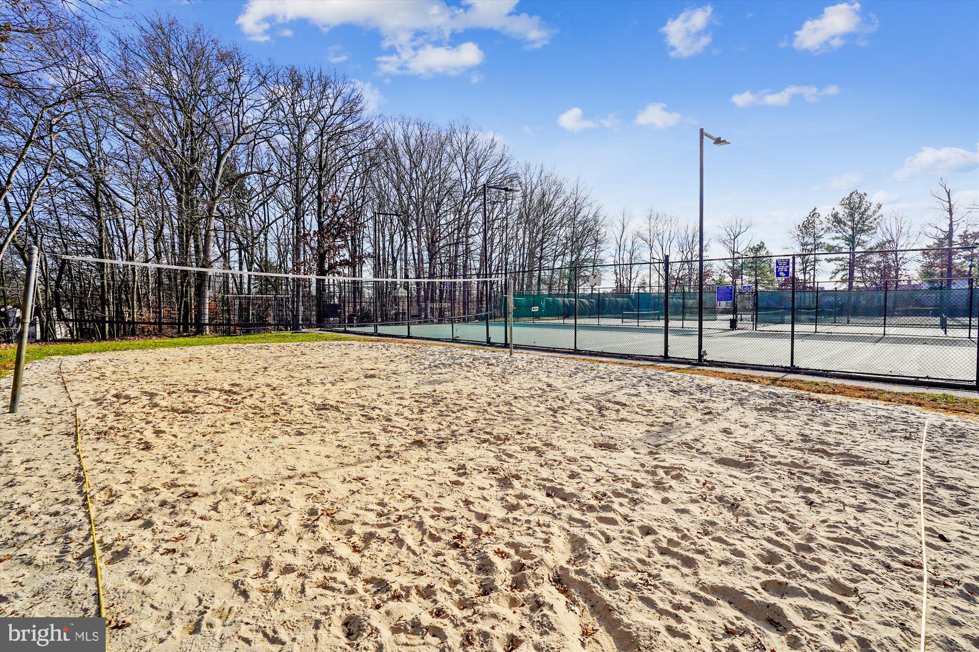 12129 Chaucer Lane, Unit 12129 Woodbridge, VA 22192 - Photo 26 of 31 a view of a backyard