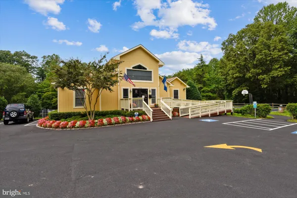 $1,850 | 12129 Chaucer Lane, Unit 12129, Woodbridge, VA 22192