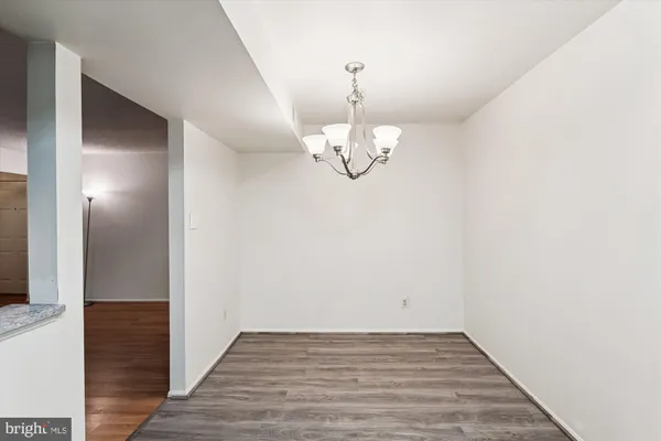 $1,850 | 12129 Chaucer Lane, Unit 12129, Woodbridge, VA 22192