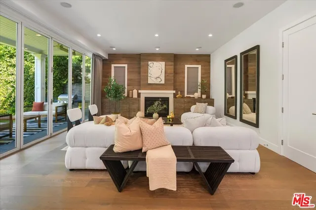 $4,495,000 | 11413 Bolas Street, Los Angeles, CA 90049