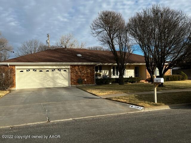 1209 South Indiana Street Perryton, TX 79070 - Photo 1 of 24 1