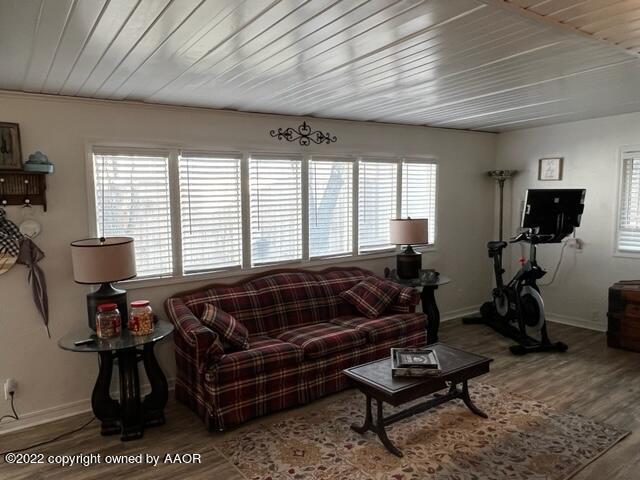 1209 South Indiana Street Perryton, TX 79070 - Photo 12 of 24 12