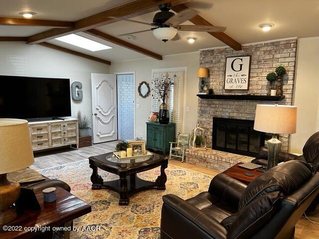 1209 South Indiana Street Perryton, TX 79070 - Photo 4 of 24 4