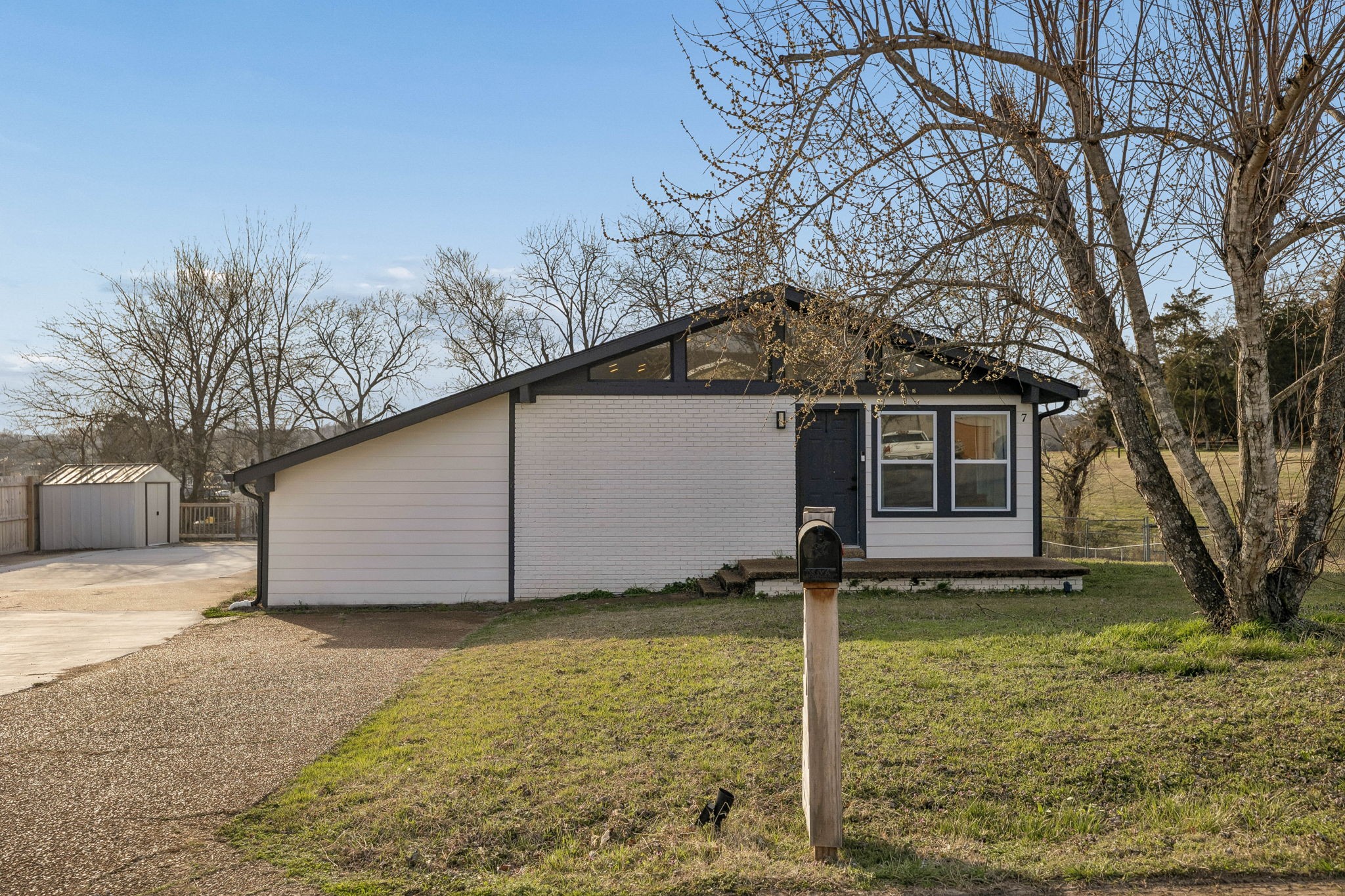 7 Roberts Lane Lebanon, TN 37087 - Photo 3 of 50