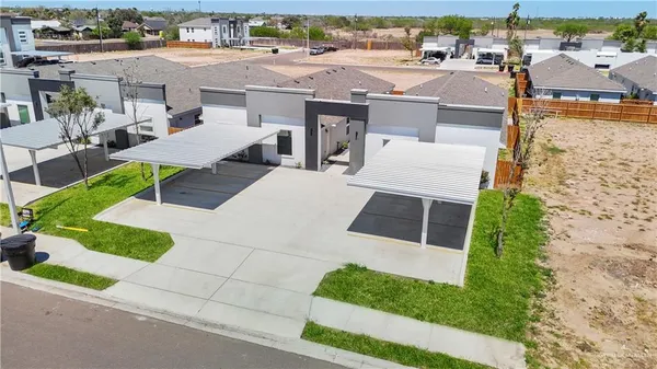 $1,100 | 307 West Campeche Avenue, Unit 1, Alton, TX 78573