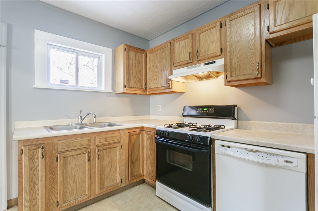 80 Enterprise Street Rochester, NY 14619 - Photo 13 of 34