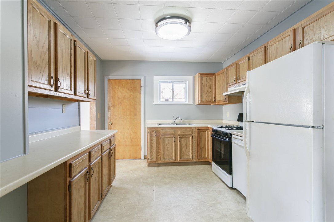 80 Enterprise Street Rochester, NY 14619 - Photo 14 of 34