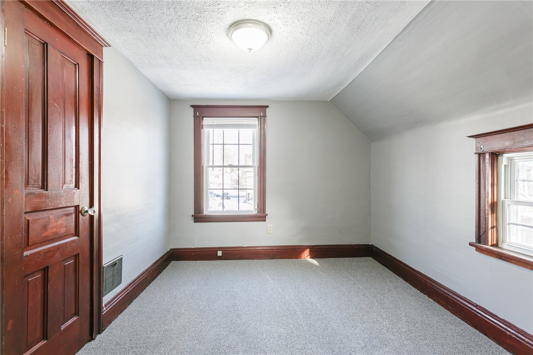 80 Enterprise Street Rochester, NY 14619 - Photo 23 of 34