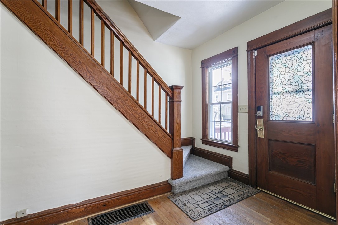 80 Enterprise Street Rochester, NY 14619 - Photo 5 of 34