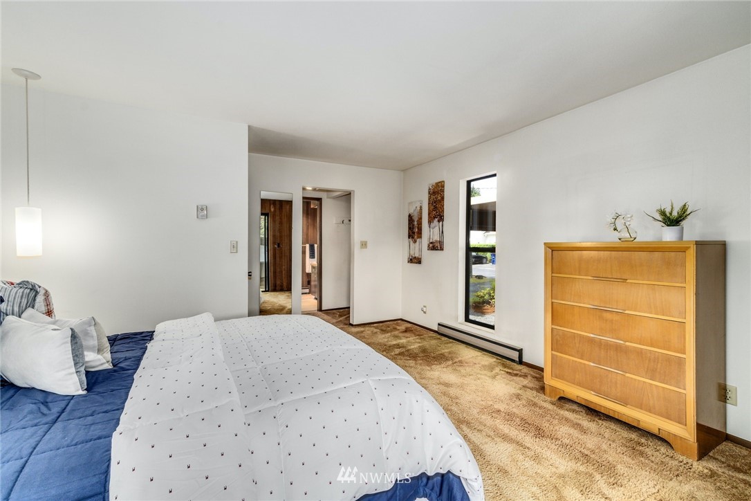 10115 Northeast 187th Street Bothell, WA 98011 - Photo 14 of 28 Gallery Image 14